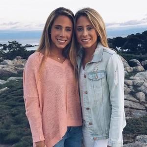 Meet your Posher, Carly